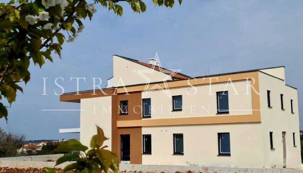 Neubau, Maisonette-Wohnung mit zwei großen Terrassen Meerblick, Nähe Porec - Wohnung - ISTRA STAR, die schönsten Immobilien in Kroatien & Istrien