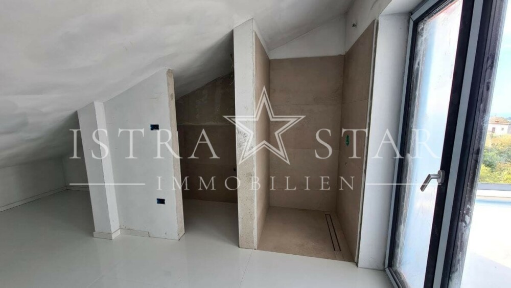 Neubau, Maisonette-Wohnung mit zwei großen Terrassen Meerblick, Nähe Porec - Wohnung - ISTRA STAR, die schönsten Immobilien in Kroatien & Istrien