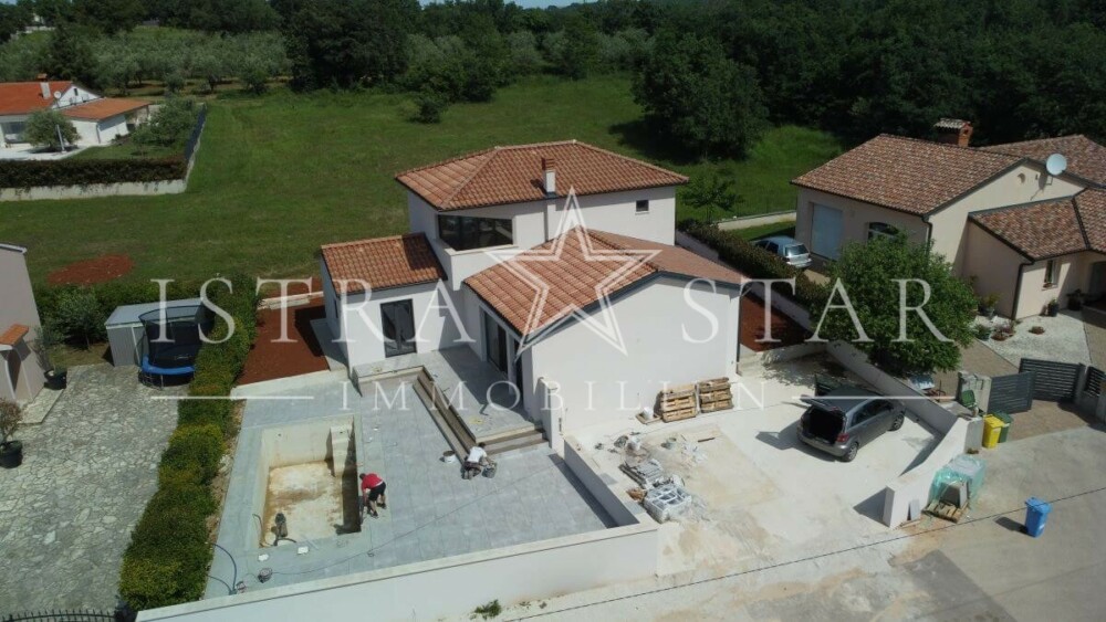 Neubau-Haus-mit-Pool-kaufen-Kroatien_Istra-Star-Immobilien