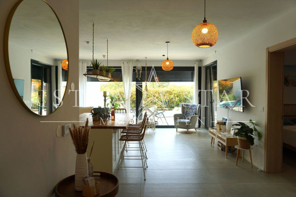 Drei Zimmer Traumwohnung mit Garten und Pool in Porec