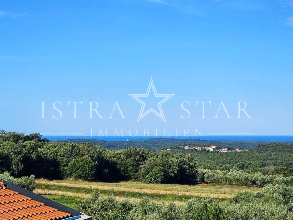 Traumhafte Villa mit Pool und Meerblick in friedlicher Umgebung nahe Porec