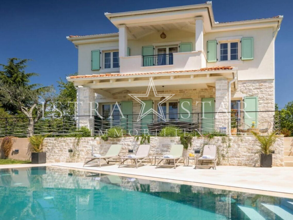 Traumhafte moderne Villa im Istrischen Design mit Pool in der Nähe von Porec