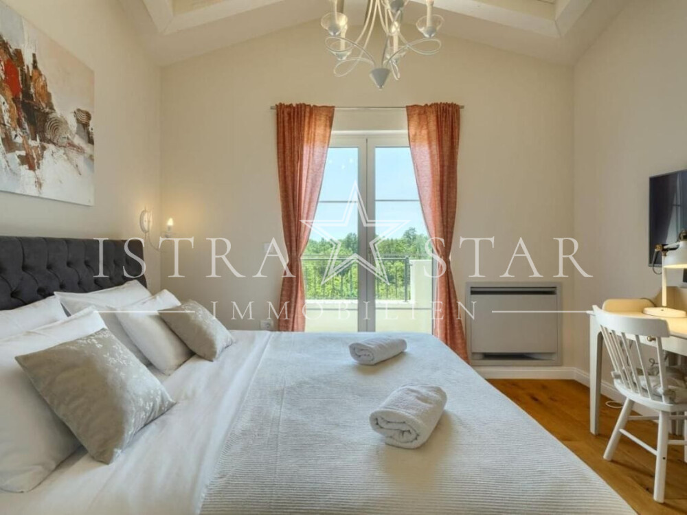 Traumhafte moderne Villa im Istrischen Design mit Pool in der Nähe von Porec