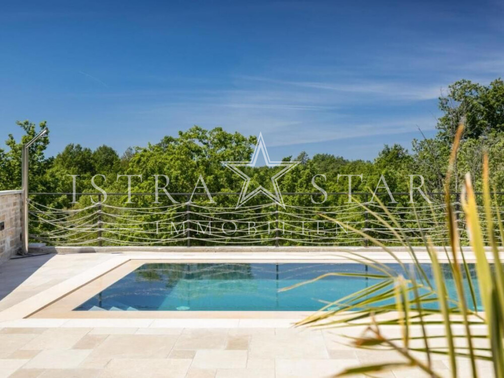 Traumhafte moderne Villa im Istrischen Design mit Pool in der Nähe von Porec