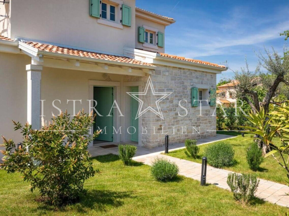 Traumhafte moderne Villa im Istrischen Design mit Pool in der Nähe von Porec