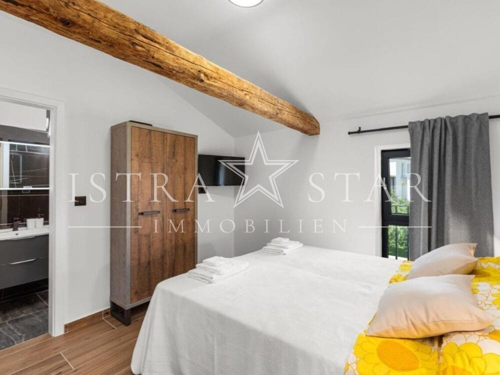 Authentisches renoviertes Steinhaus im istrischen Stil mit Pool bei Porec