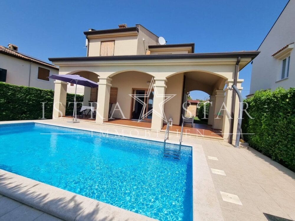 Traumhaftes Anwesen mit Pool und Meerblick in der Umgebung von Porec
