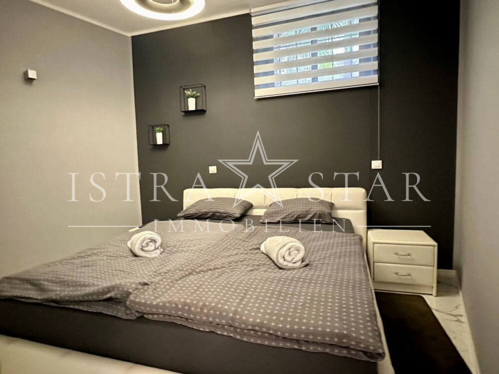 Premium Erdgeschosswohnung in der Altstadt von Porec, Meer fußläufig erreichbar