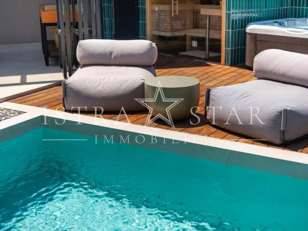 Exquisit renoviertes Steinhaus mit Pool – Schmuckstück nahe Vizinada