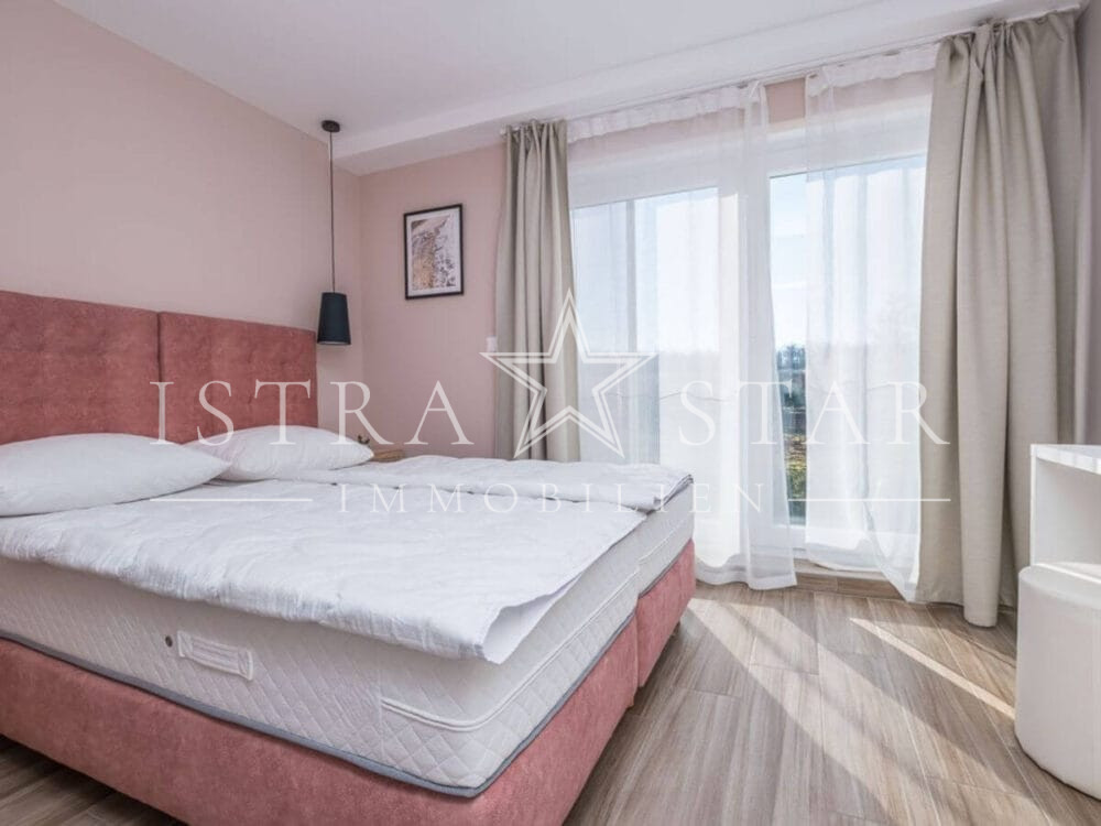 Exklusives Modernes Haus mit Pool und Meerblick, ruhige Strandnähe bei Porec