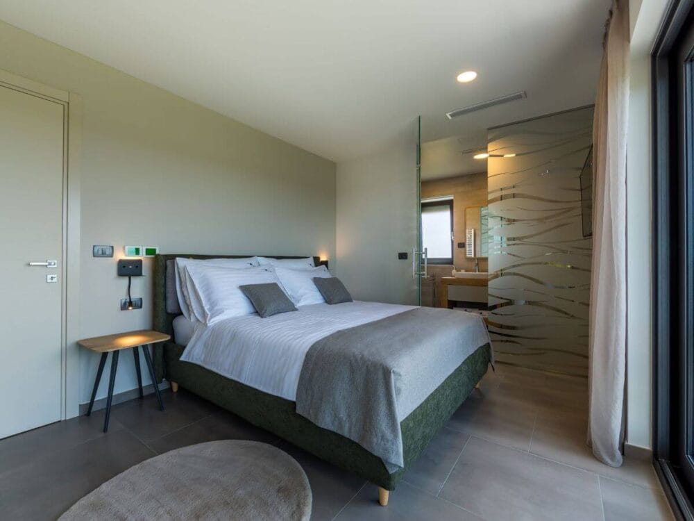 Premium-Villa mit Meerblick – Erhabener Luxus, der keine Wünsche offenlässt, nahe Tar