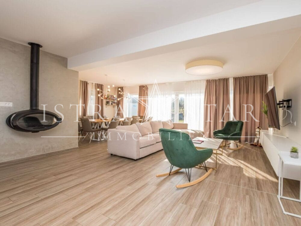 Exklusives Modernes Haus mit Pool und Meerblick, ruhige Strandnähe bei Porec