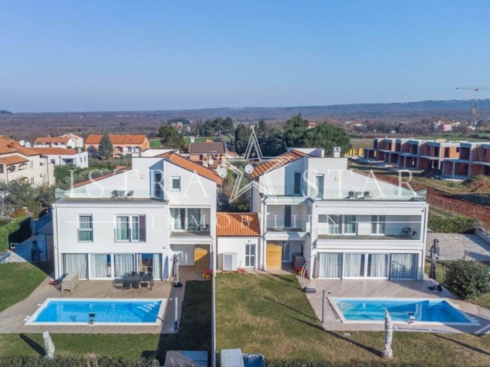 Exklusives Modernes Haus mit Pool und Meerblick, ruhige Strandnähe bei Porec