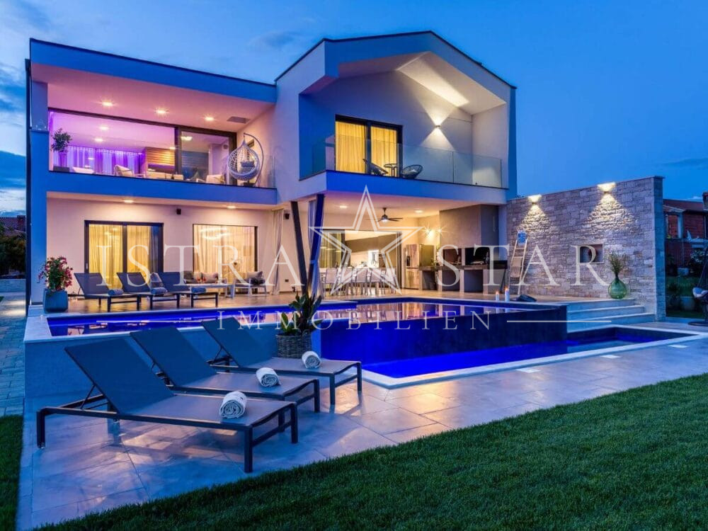 Premium-Villa mit Meerblick – Erhabener Luxus, der keine Wünsche offenlässt, nahe Tar