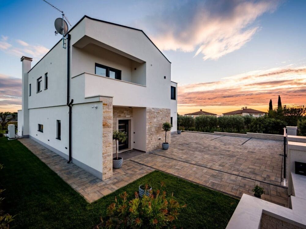 Premium-Villa mit Meerblick – Erhabener Luxus, der keine Wünsche offenlässt, nahe Tar