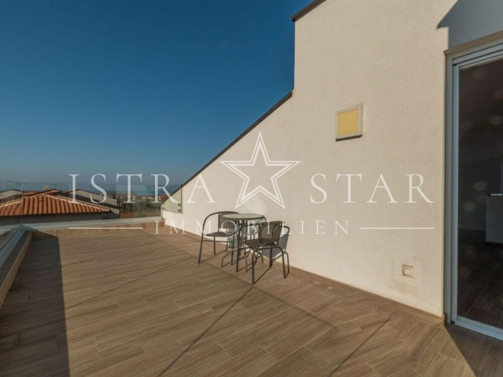 Exklusives Modernes Haus mit Pool und Meerblick, ruhige Strandnähe bei Porec