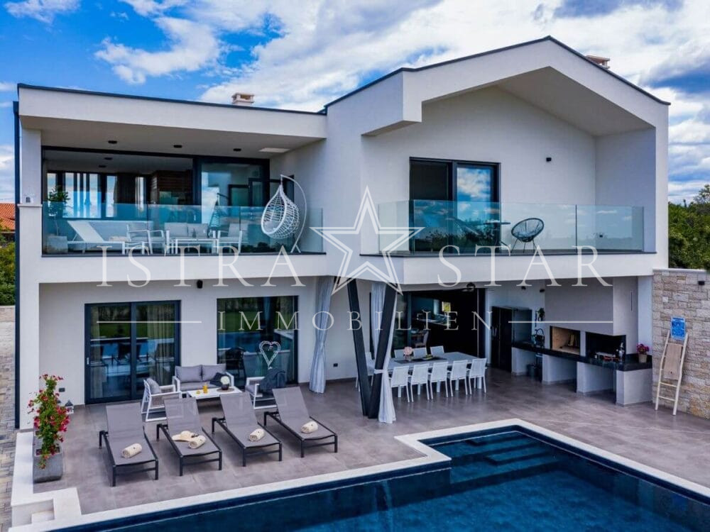Premium-Villa mit Meerblick – Erhabener Luxus, der keine Wünsche offenlässt, nahe Tar