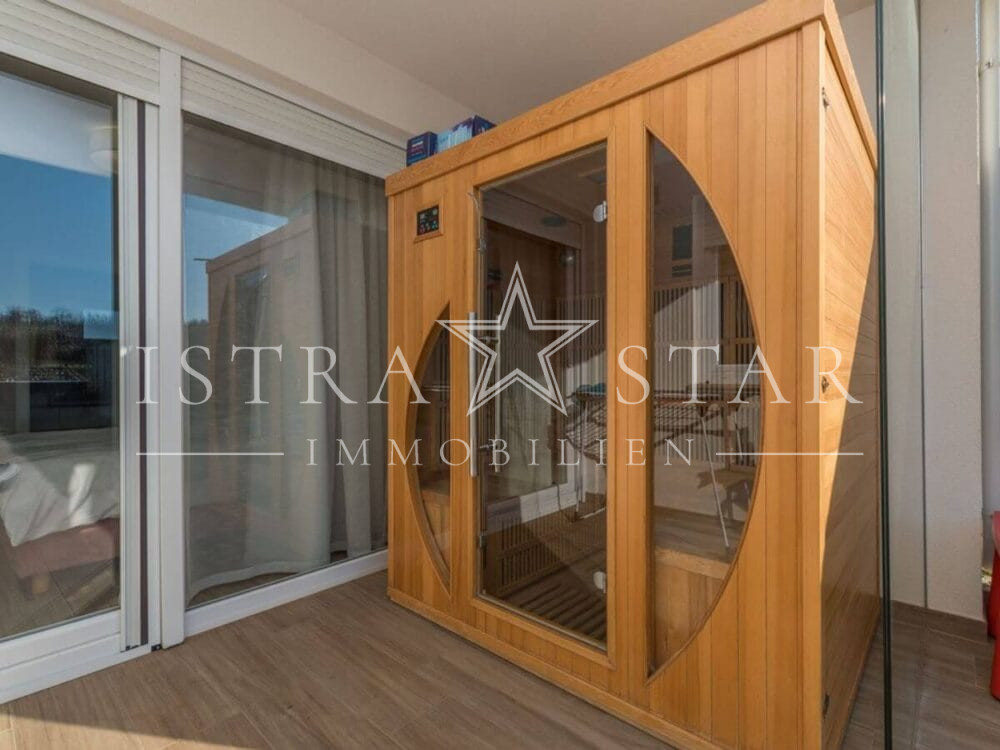 Exklusives Modernes Haus mit Pool und Meerblick, ruhige Strandnähe bei Porec