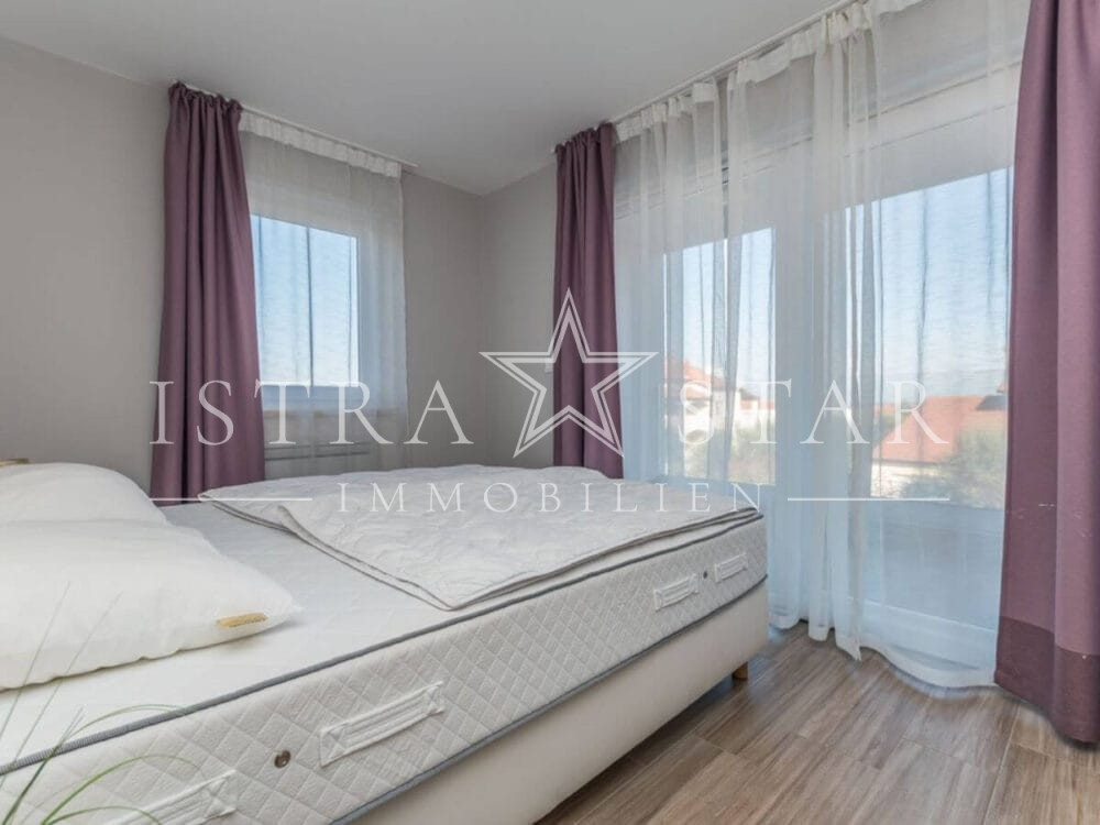 Exklusives Modernes Haus mit Pool und Meerblick, ruhige Strandnähe bei Porec