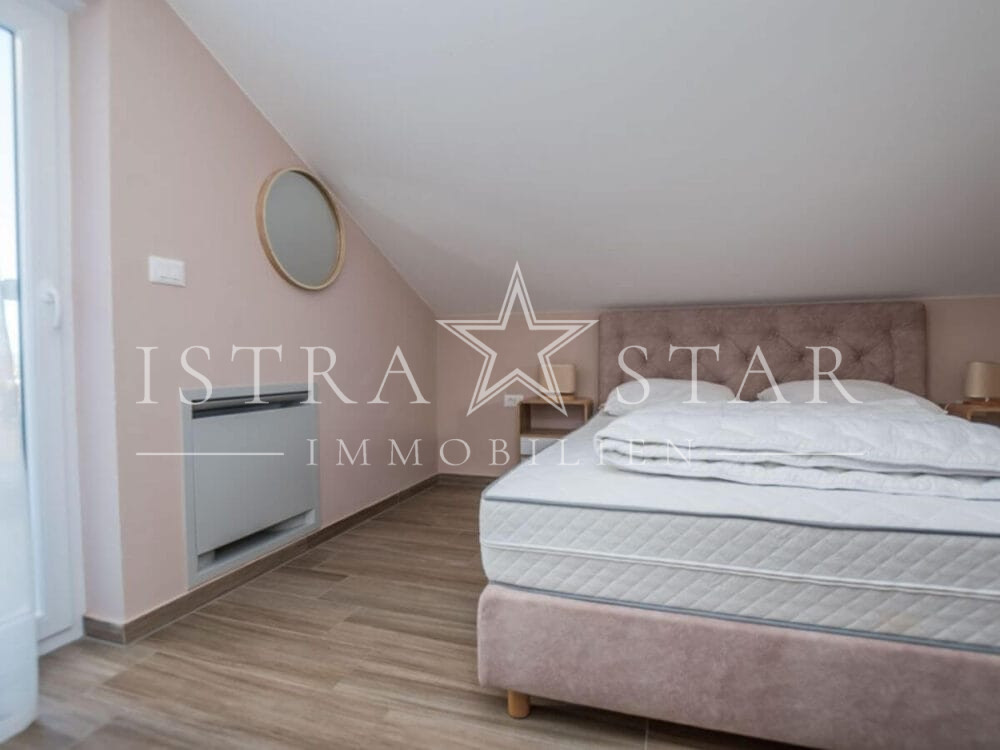 Exklusives Modernes Haus mit Pool und Meerblick, ruhige Strandnähe bei Porec