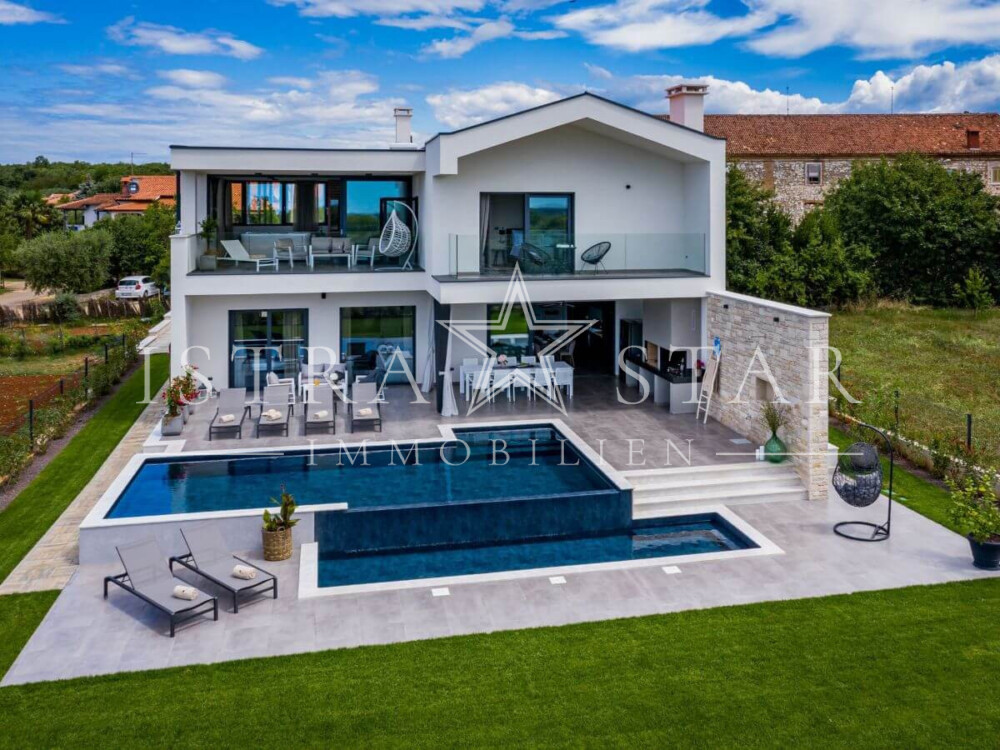 Premium-Villa mit Meerblick – Erhabener Luxus, der keine Wünsche offenlässt, nahe Tar
