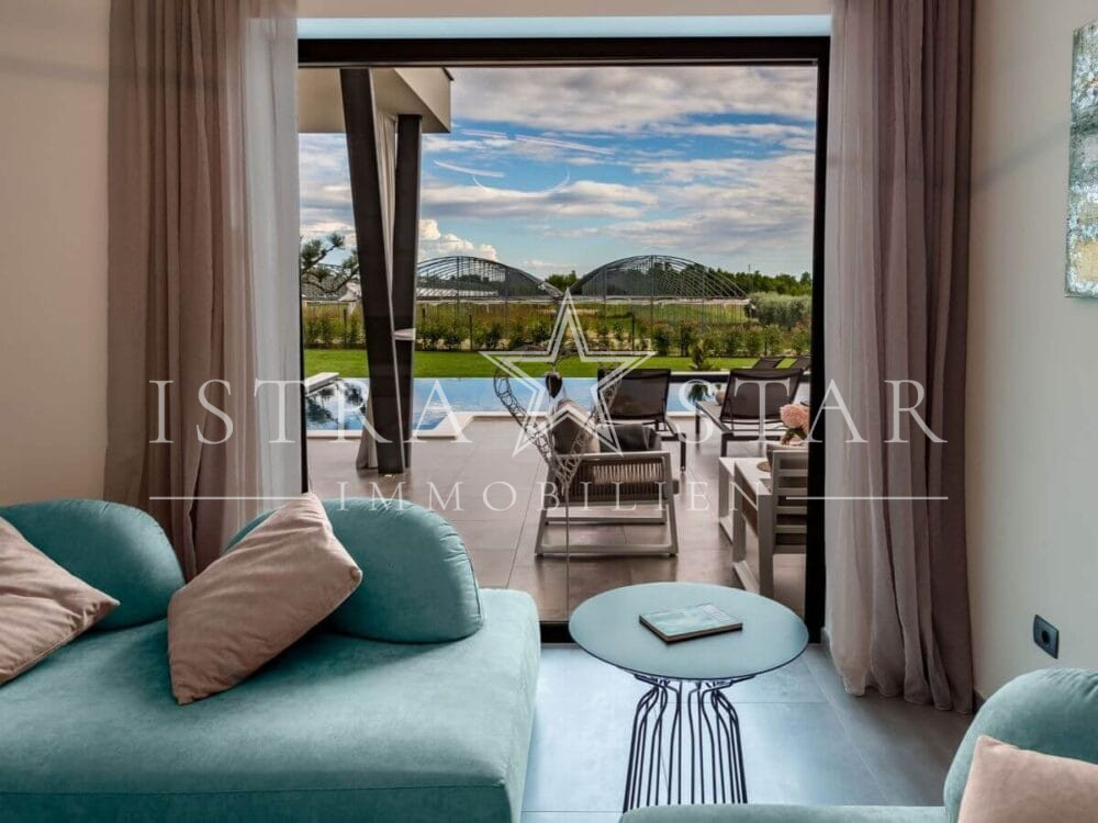Premium-Villa mit Meerblick – Erhabener Luxus, der keine Wünsche offenlässt, nahe Tar