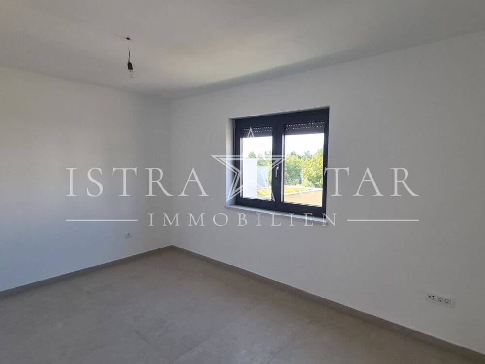 Modernes Vierzimmerapartment im Neubau mit großer Dachterrasse in begehrter Meeresregion