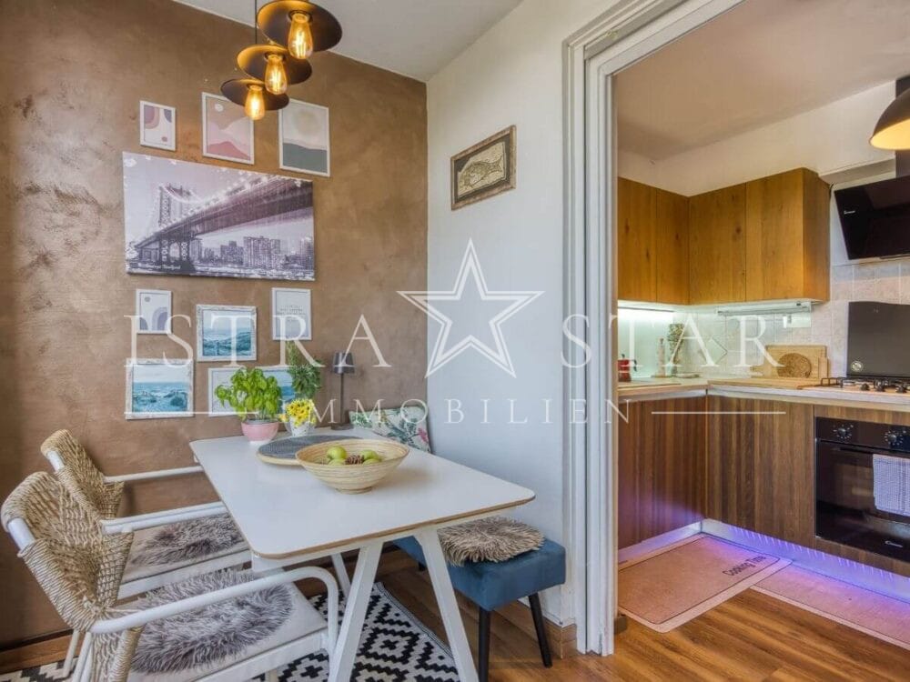 Gepflegte 3-Zimmer-Wohnung mit eigenem Garten in der Nähe von Porec