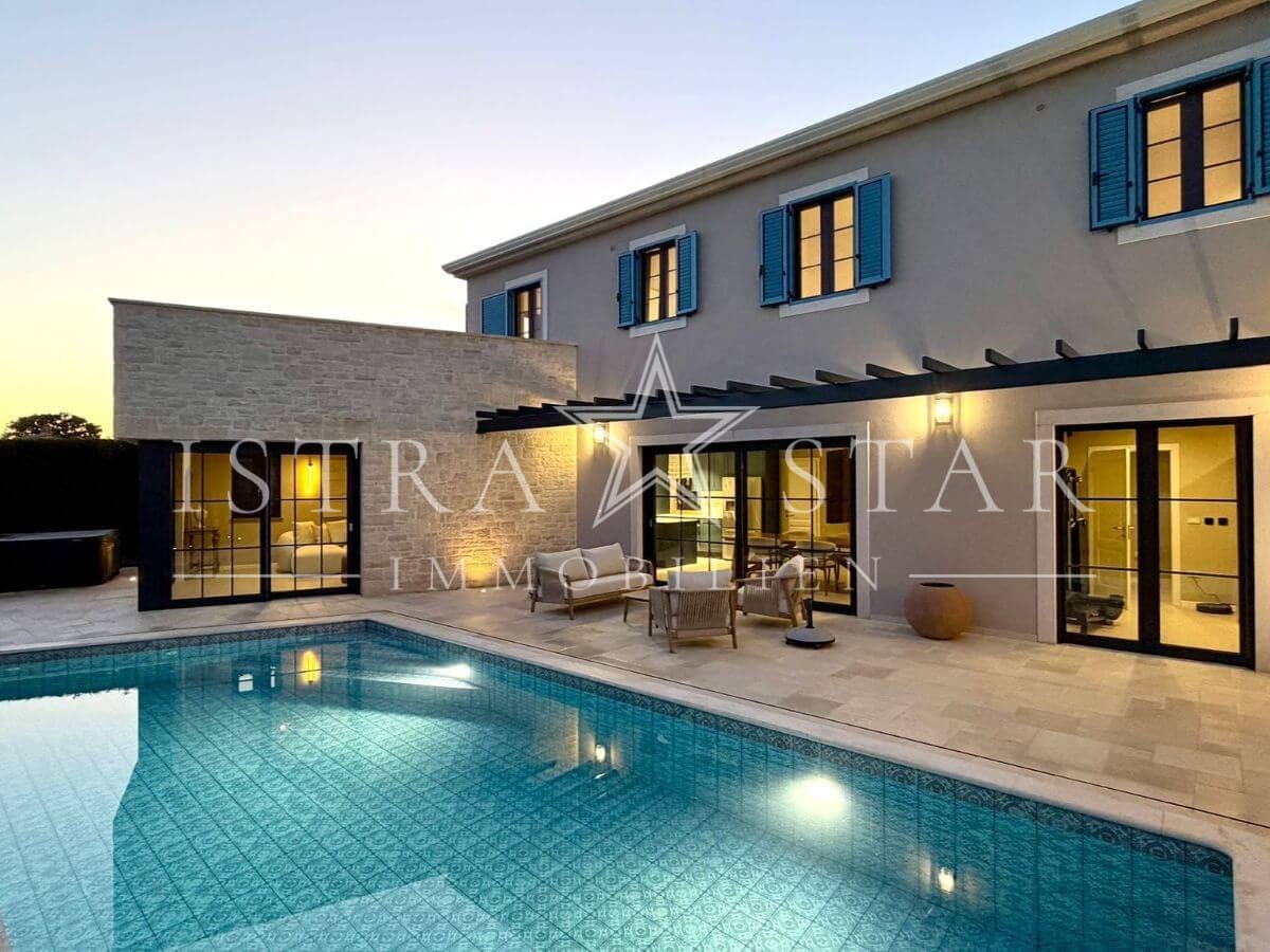 Exklusive mediterrane Villa mit Salzwasserpool und istrischem Charme nahe Porec